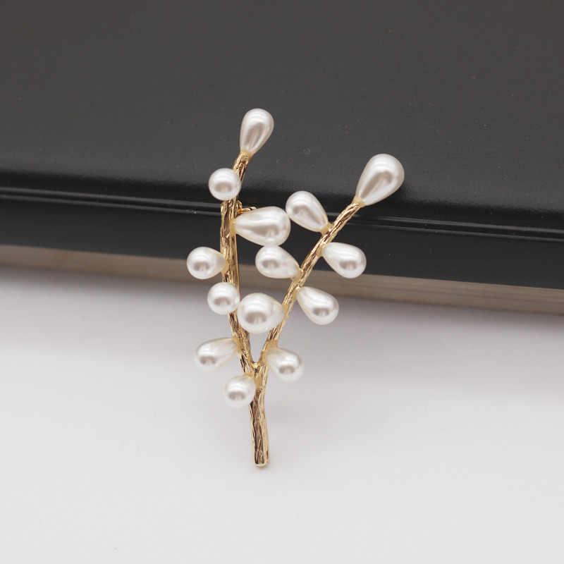 Brooch