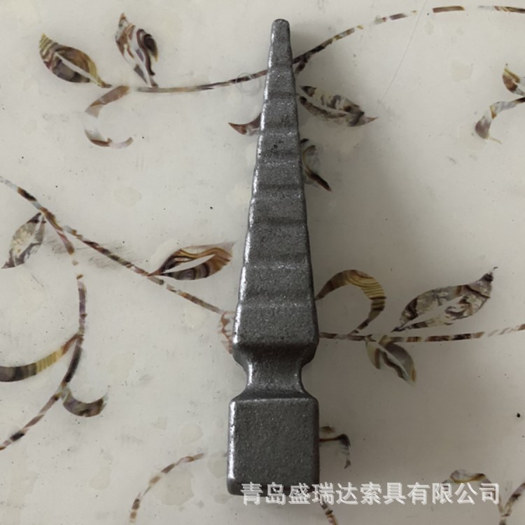 山东省青岛市铁艺配件锻打矛头枪尖铁艺花件护栏配件实体工厂熟铁