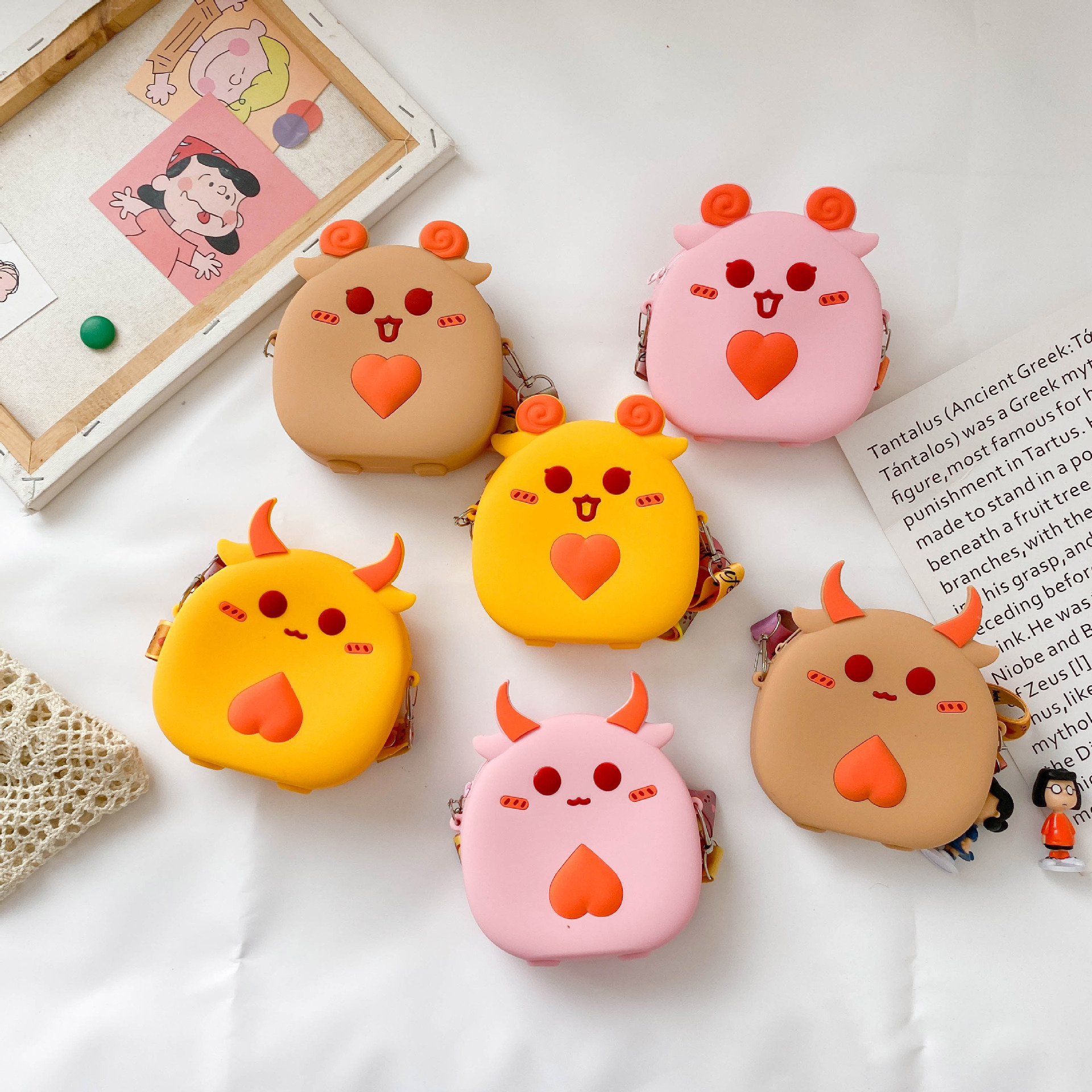 Cartoon children Bag winter new pattern child Inclined shoulder bag lovely Lamb Calf Silicone bag girl coin purse