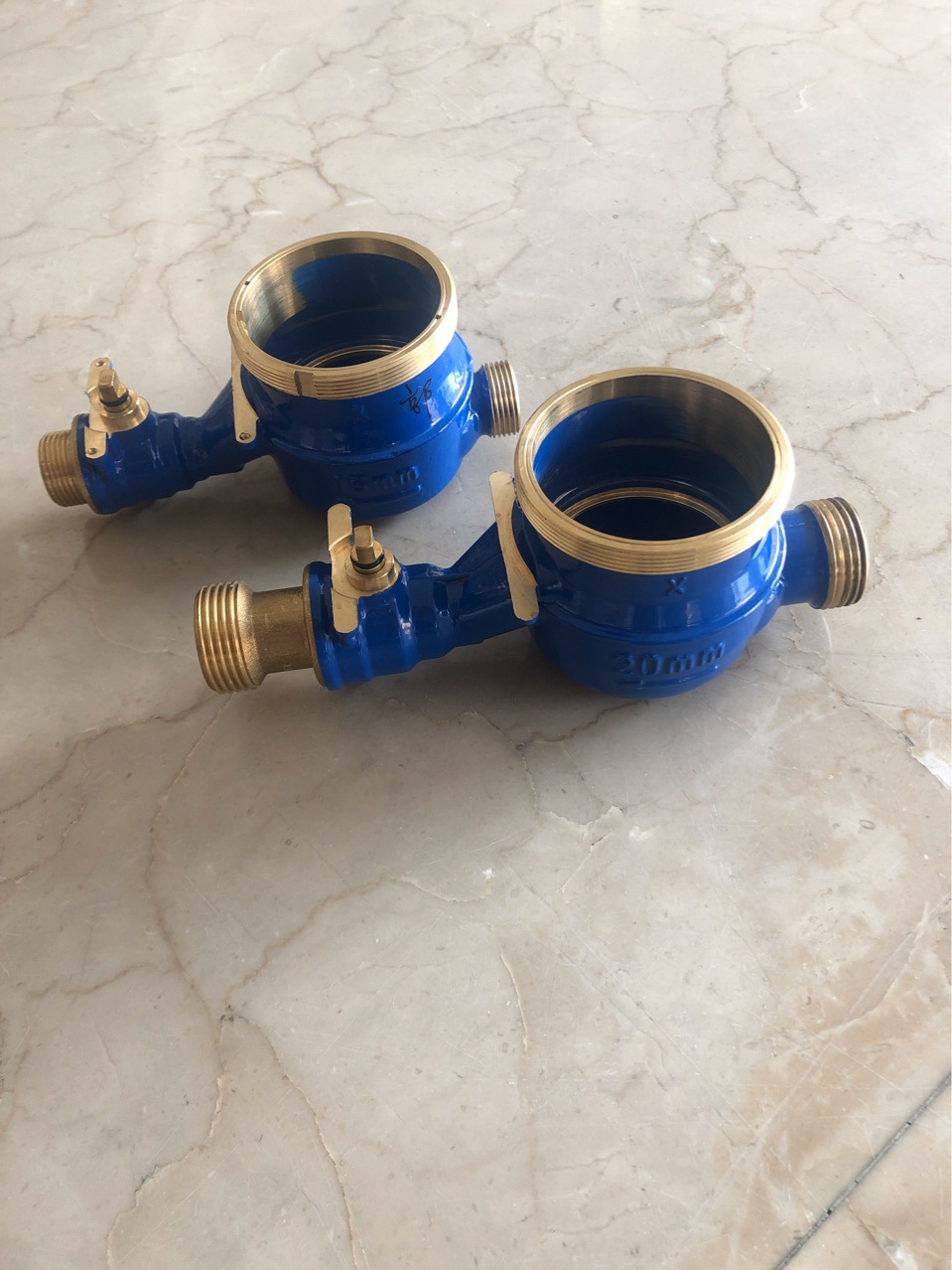 红冲水表壳，水表壳