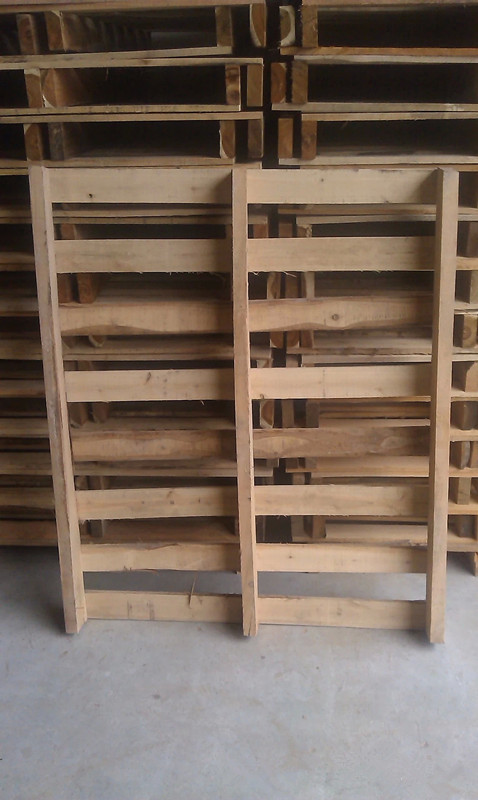 厂家原料批发木栈板免熏蒸木卡板仓库周转用二面进叉地台板