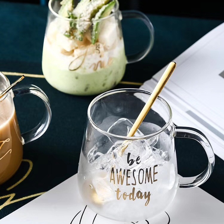 Creativo bronceado vidrio regalo taza personalizada taza de café con cuchara simple moda de alta temperatura resistente a la taza de borosilicato