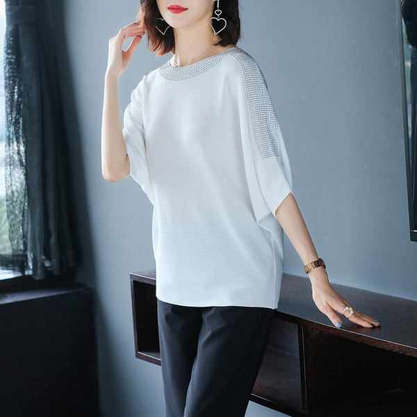 Bat sleeve ice silk knitwear hollow hook flower thin sweater Korean version loose all-around top female