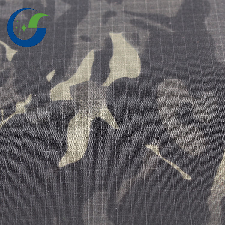 各种花色迷彩印花涤棉布 提花格子纹路涤棉服装鞋材面料