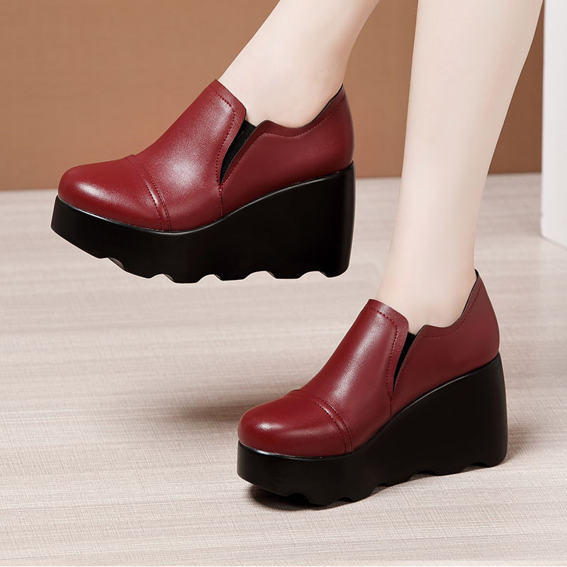 High-heel Wedge Deep-cut Single-layer Shoes Women's Soft-soled Comfortable Platform Thick-soled Waterproof Platform Autumn and Winter Large Size Round Toe All-match Single-layer Shoes