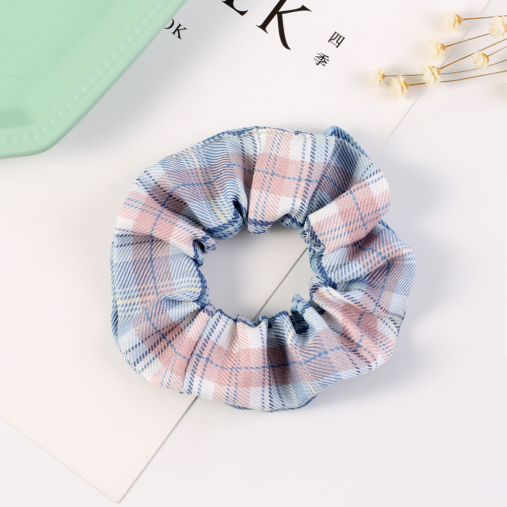 Hot Style Plaid New Fashion Hair Scrunchies  Wholesale display picture 9