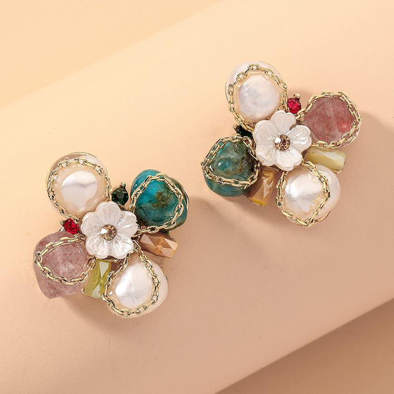 Diamond Pearl Flower Bow Earrings display picture 4