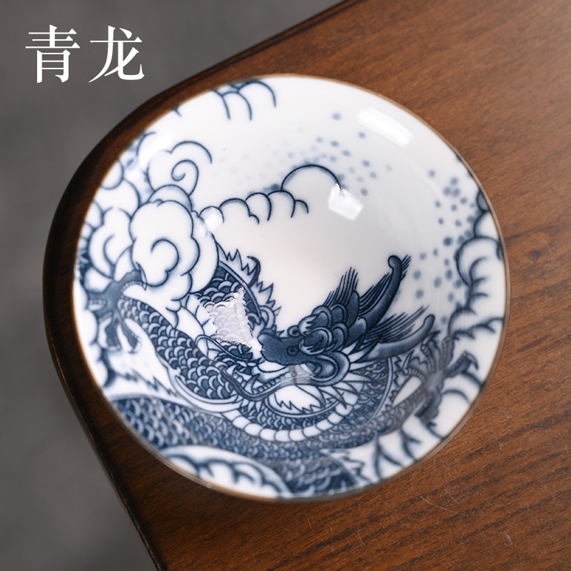 お茶の杯の陶磁器の単一の青花の磁器の杯の小さいサイズだけの工夫の3才のコップの主人の杯の卸売りは送ります。|undefined