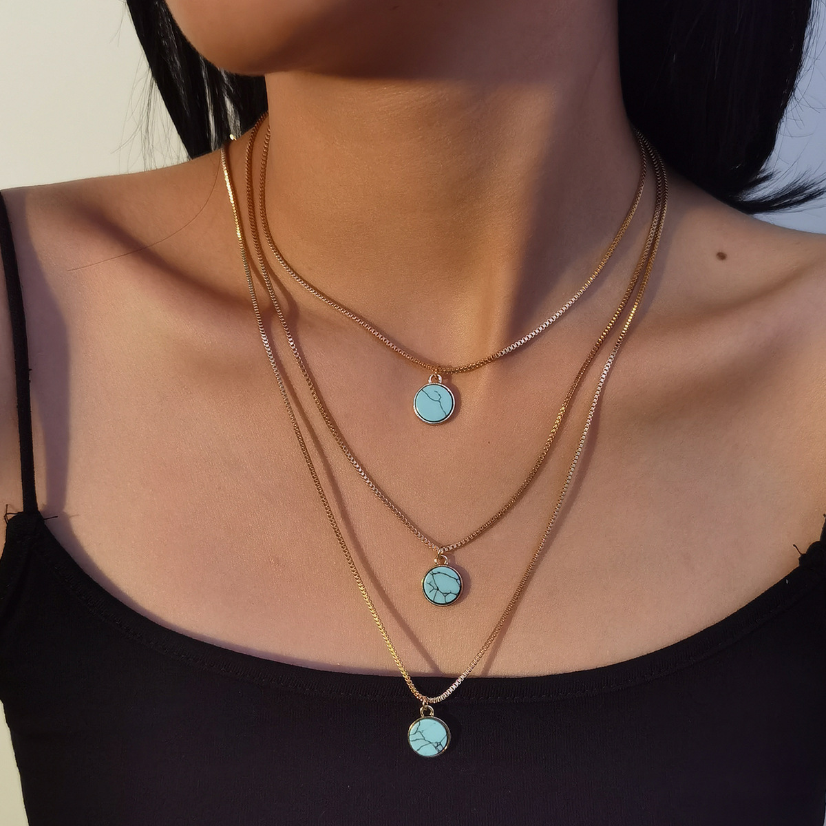 Fashion Retro Simple Multi-layer Turquoise Clavicle New Turquoise Alloy Necklace display picture 3