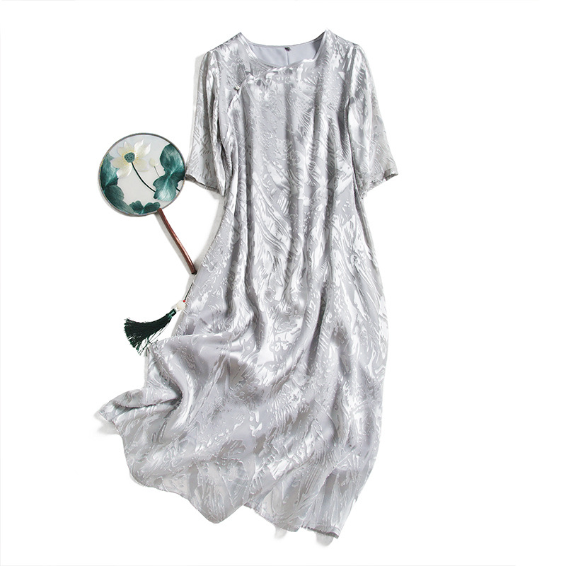 2021新品原创设计 复古提花面料中长款中式改良旗袍款真丝连衣裙