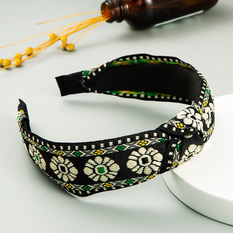 Fashion Elements Fabric Individuality Ethnic Embroidery Flower Headband Wholesale display picture 7