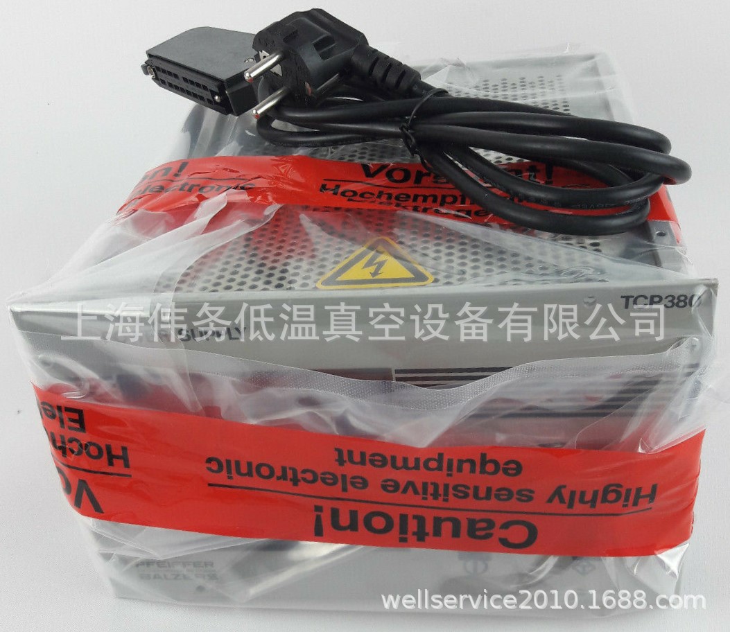 Pfeiffer TCP 380 Controller f. Turbomolecular Pump w. Cable