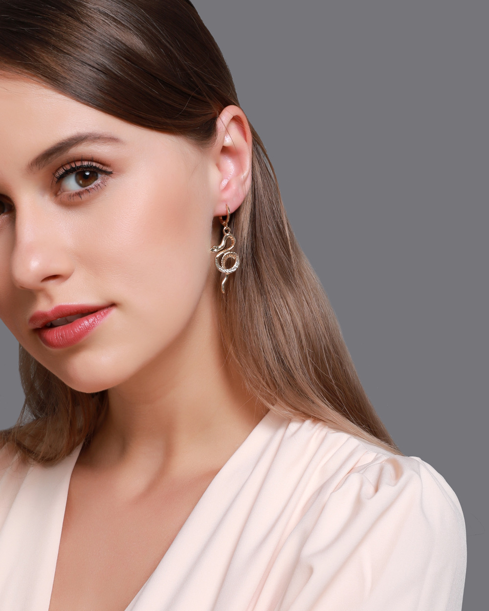 Fashion earrings personalized full diamond snake long earrings temperament luxury earring wholesale