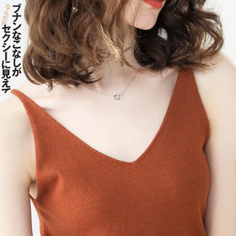 Knitted solid color fitted tank top