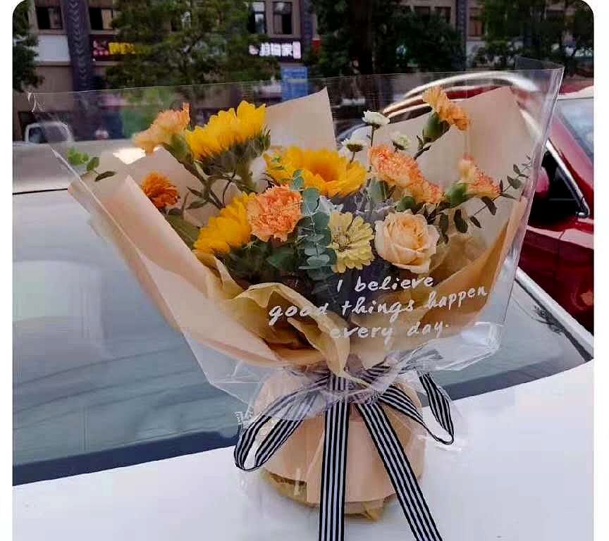 现货玫瑰花束鲜装材料 玻璃纸花店包装用品 礼品包装玻璃纸