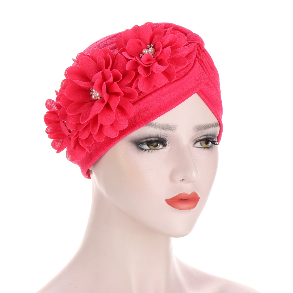 Women's Ethnic Style Flower Rhinestone Pearl Beanie Hat display picture 4