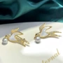 天然镀金镶锆石和平鸽胸针