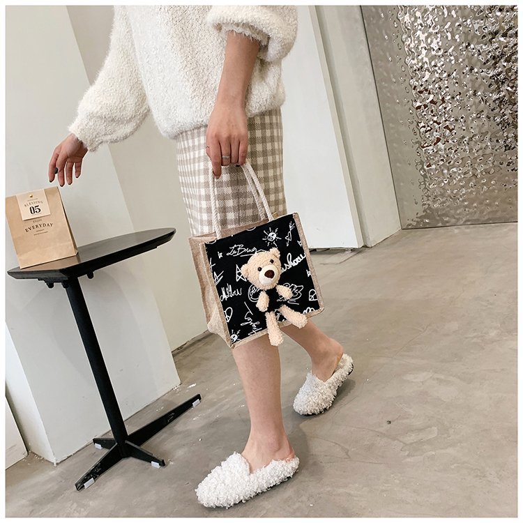 Wholesale 2020 new Instagram winter cute bear Japanese women's bags, cartoon student fashion hand-held trendy fabric bags undefined