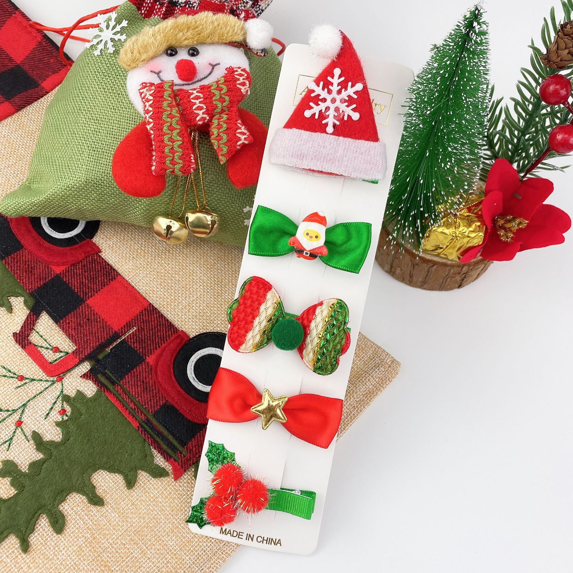 Cute Christmas Snowman Bow Tree Hairpin 5 Piece Set display picture 6