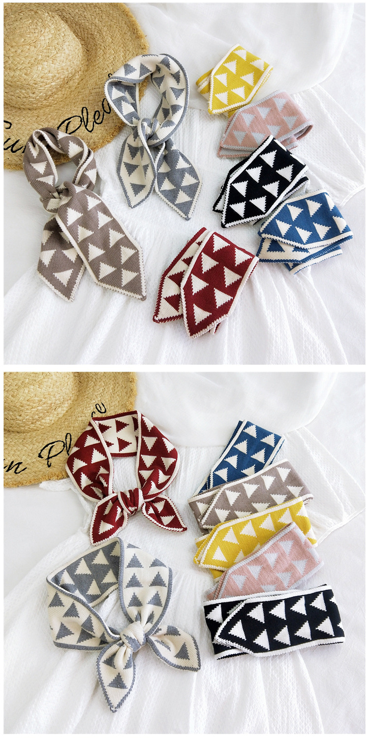 Small Triangle Pointed Knit Woolen Scarf display picture 10