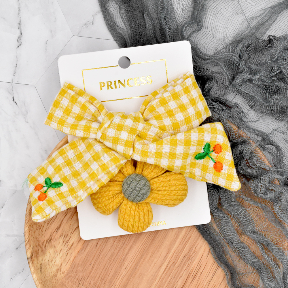 Knitting Flower Bow Embroidery Plaid Hairpin display picture 3