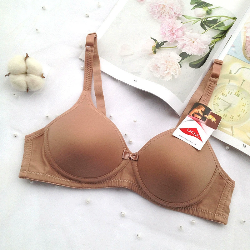 莹嫦 Supporting wireless bra for mother, thin comfortable bra top, for middle age, plus size