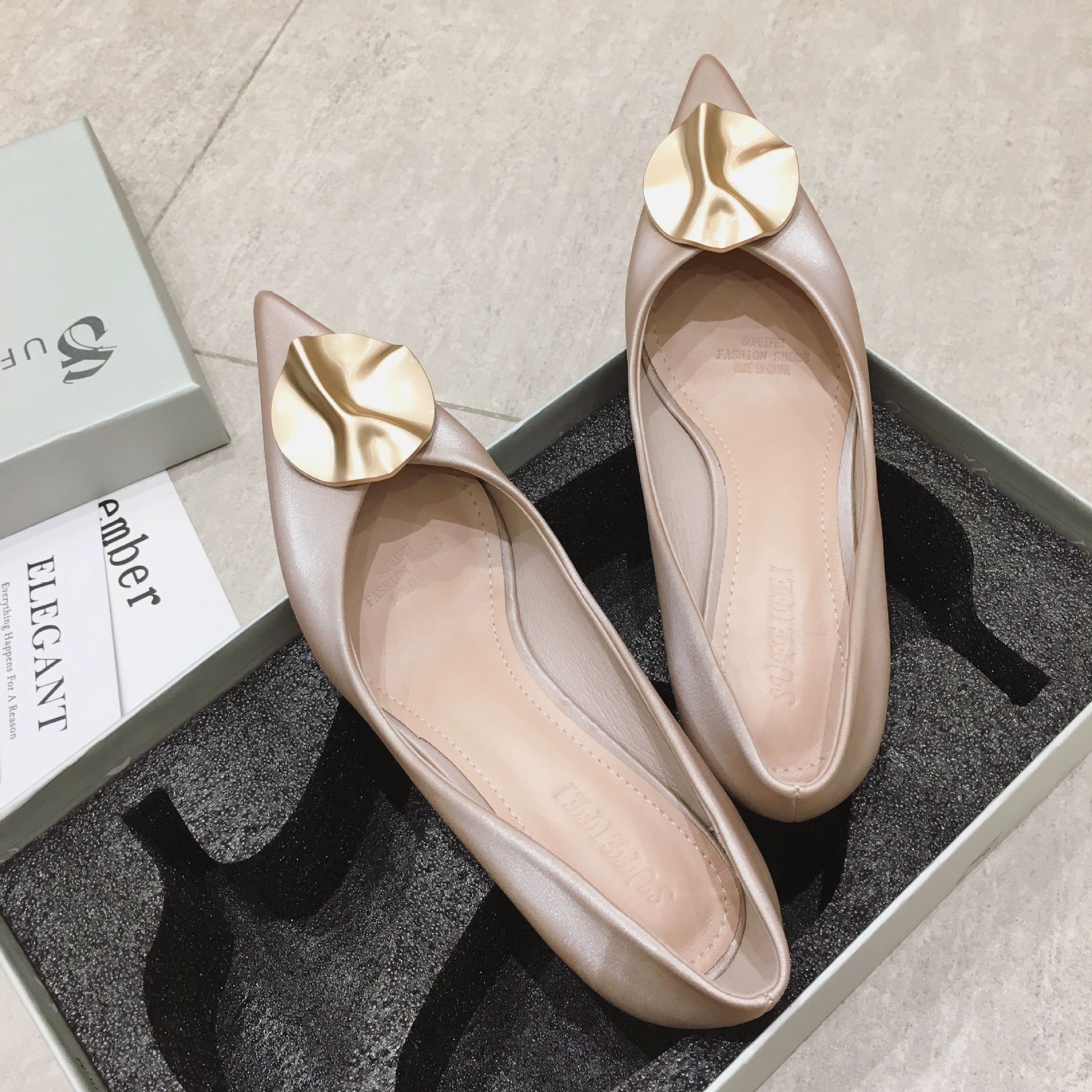 666-5 Прямая поставка с завода, Корейская версия осенней женской обуви 2019 года, женские остроносые туфли на шпильке, резиновые туфли в стиле девушки