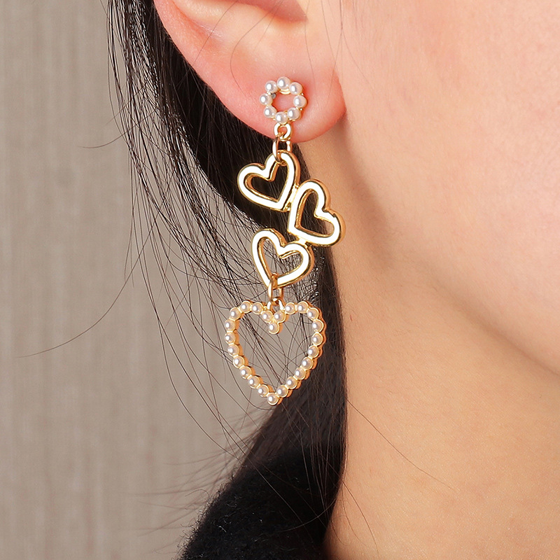Fashion Heart-shaped Long Earrings display picture 2