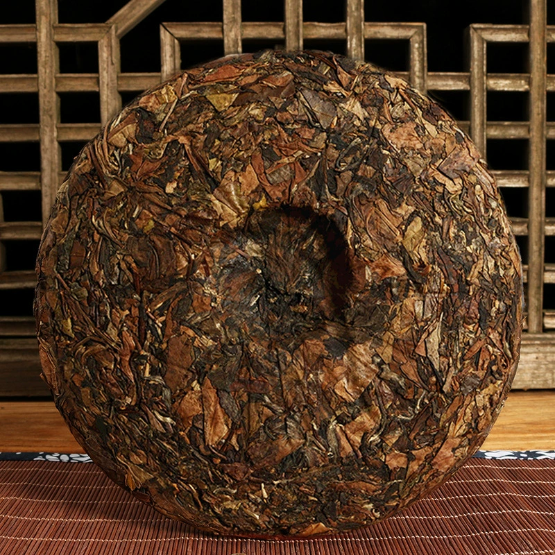Lao Baicha, tea pancake, white tea, 2013 years