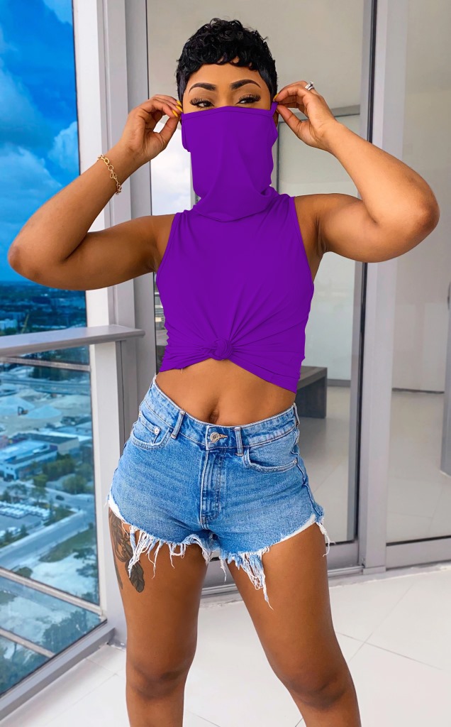 52002