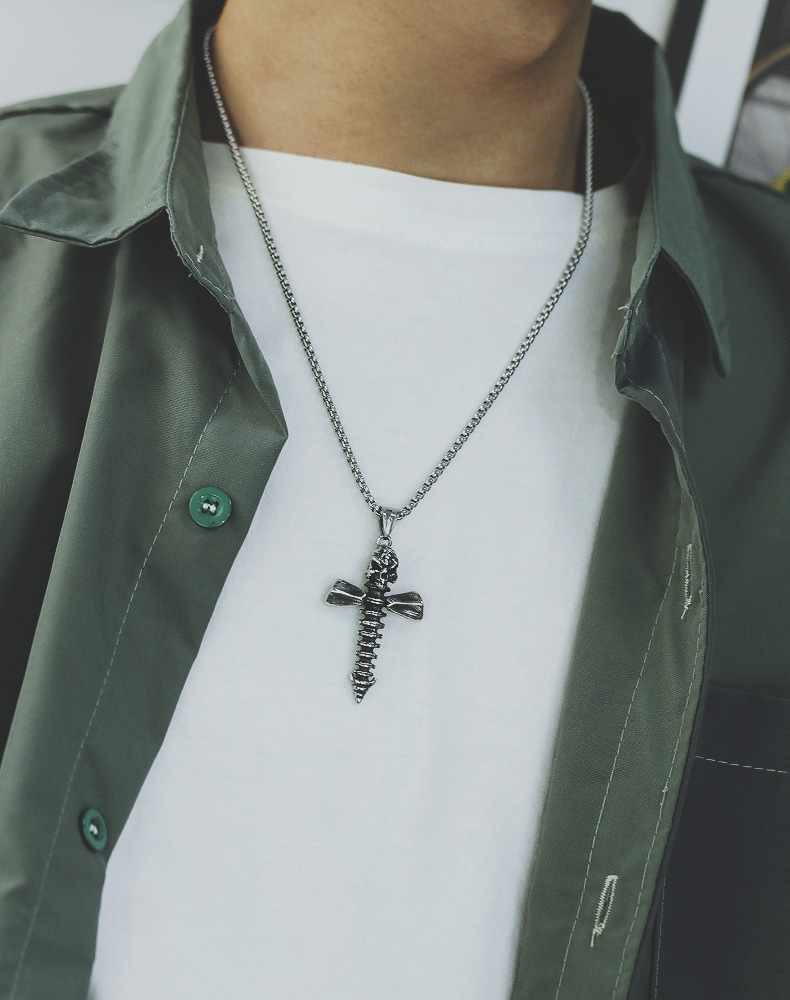 Classic Creative Skull Screw Pattern Cross Pendant Men's Titanium Steel Necklace Wholesale display picture 9