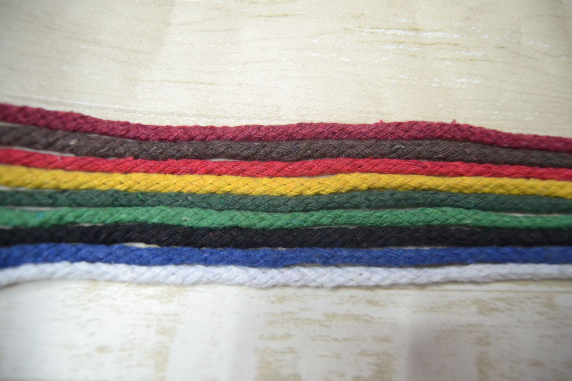 批发供应棉绳绵线 有芯粗棉八股编制彩色黑色白色涤棉纱带有芯