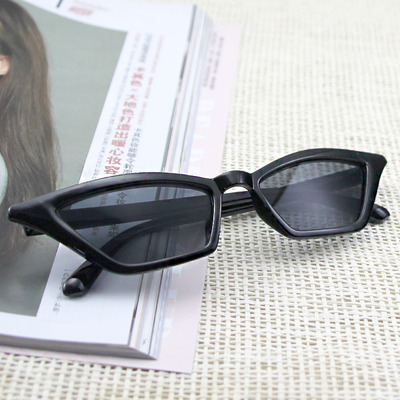 速卖通爆款小框猫眼太阳镜女士街拍复古墨镜炫彩17077C厂家批发|ru