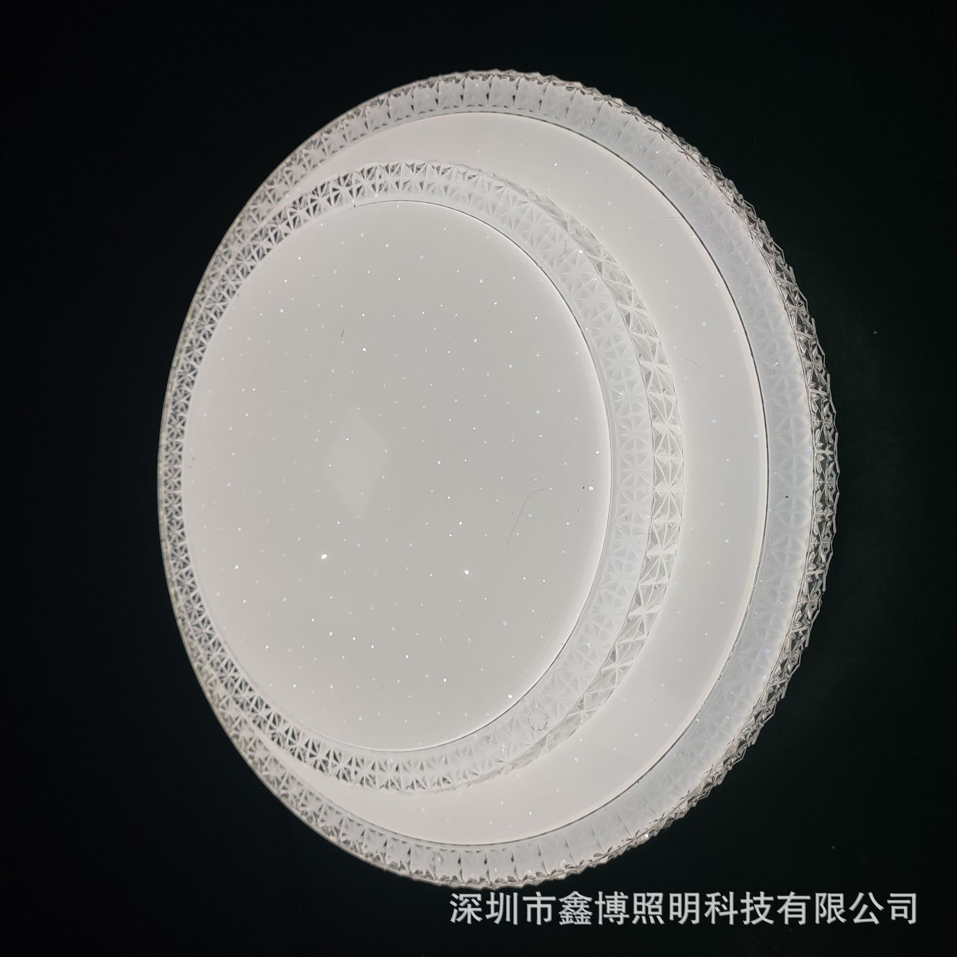北欧吸顶灯led个性创意时尚主卧室灯简约现代设计师艺术边框灯罩