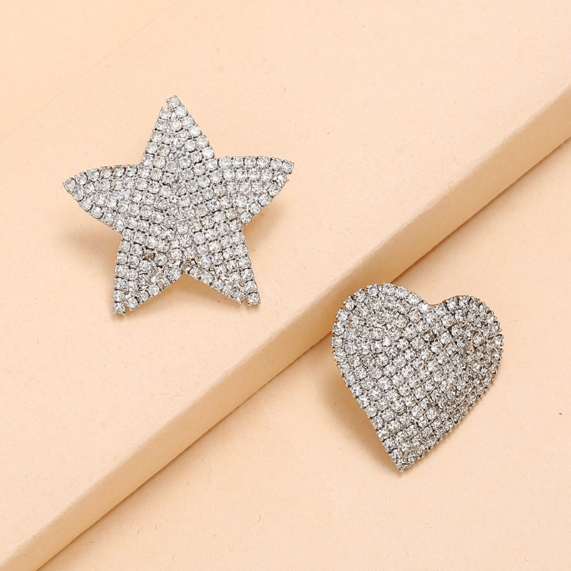 Fashion heartshaped star simple asymmetric full diamond alloy earringspicture1