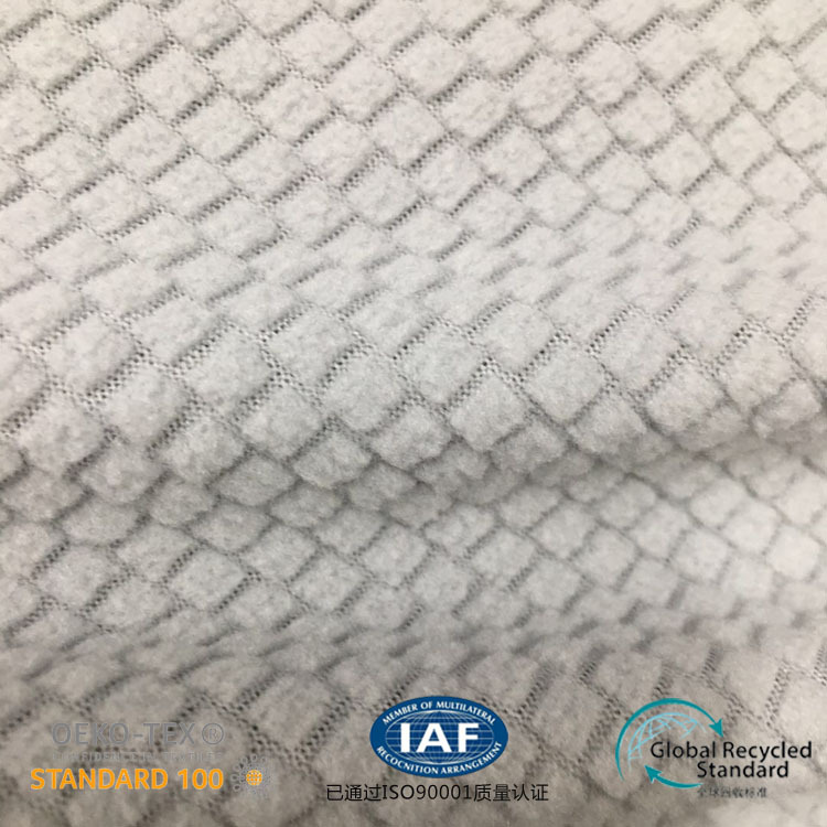 可乐瓶GRS认证RPET可回收再生环保抽条沙摇粒绒发家纺靠垫面料