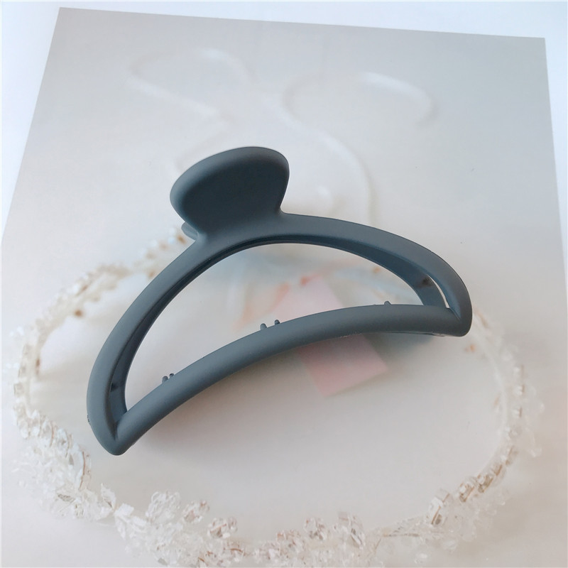 Estilo coreano simple clip de todo partido esmerilado hueco-hacia fuera de la pinza de pelo curvado medio rasguño Cola de Caballo clip de baño horquilla accesorios para el cabello