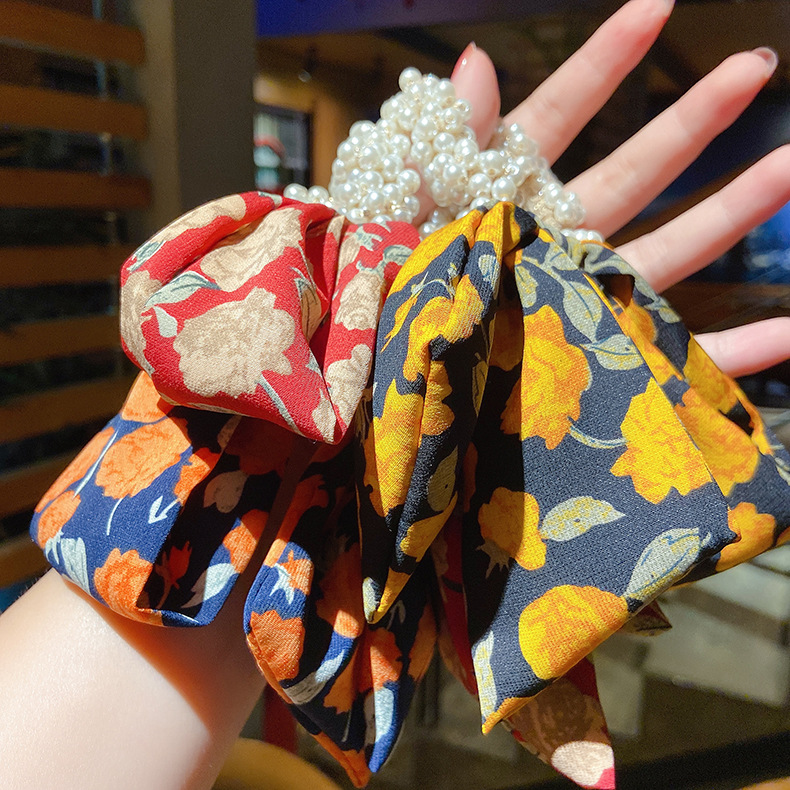 Hot Selling Fashion Elastic Good Rubber Band Floral Bow Knot Pearl Flower Hair Scrunchies display picture 17