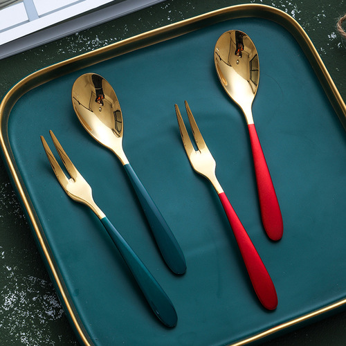 Internet celebrity light luxury ins fruit fork coffee spoon thickened 304 stainless steel green gold plated mooncake dessert fork and spoon set