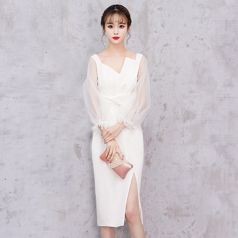 Slit transparent sleeves