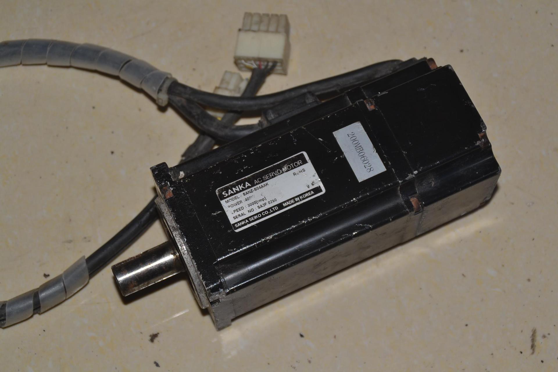 韩国SANKA SANZ-S04AAK 3000转 2500线 1.27NM  400W 60伺服电机