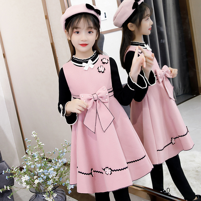 Children's vest and woolen skirt