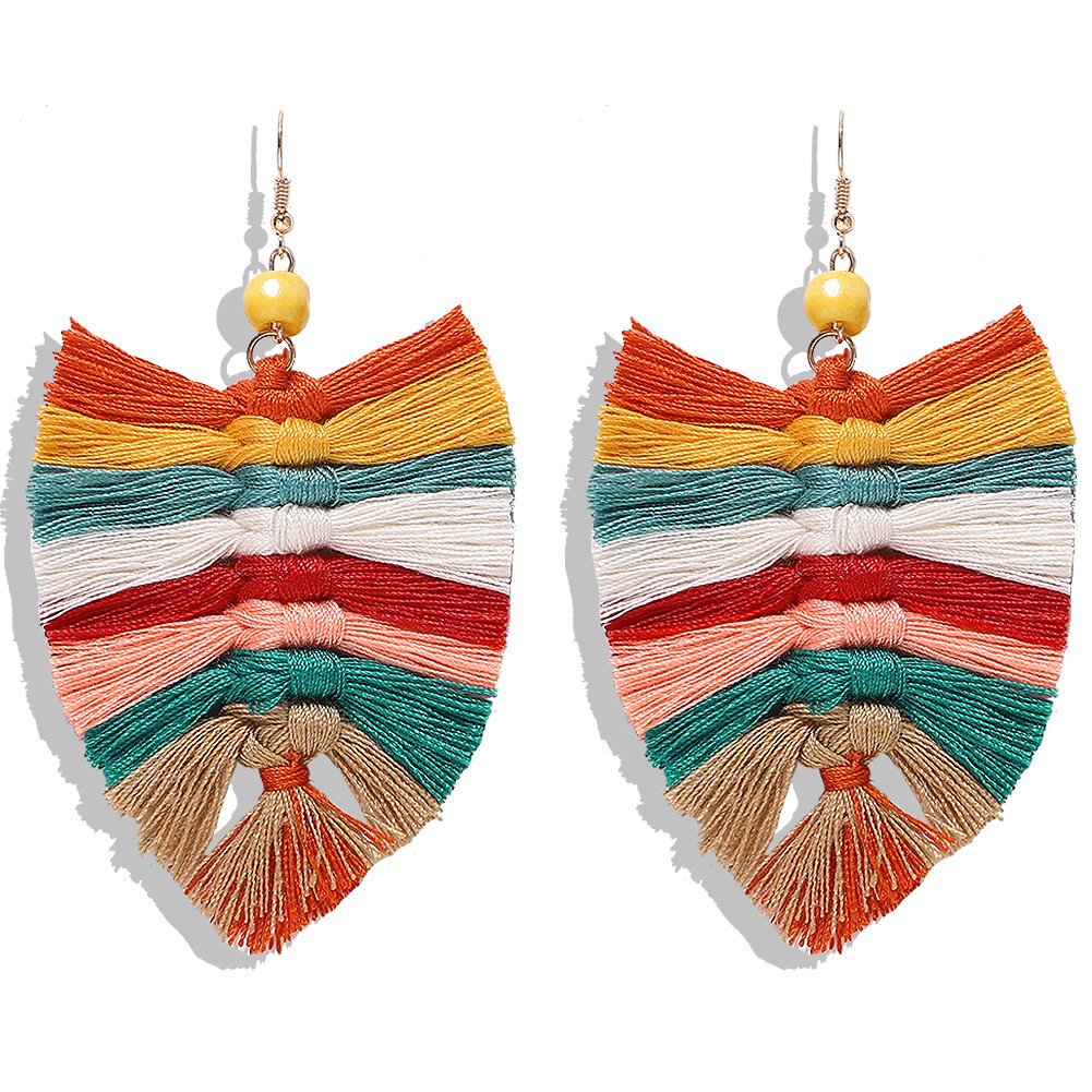 Hot-saling Hand-woven Tassel Small Wool Alloy Earrings Wholesale display picture 1