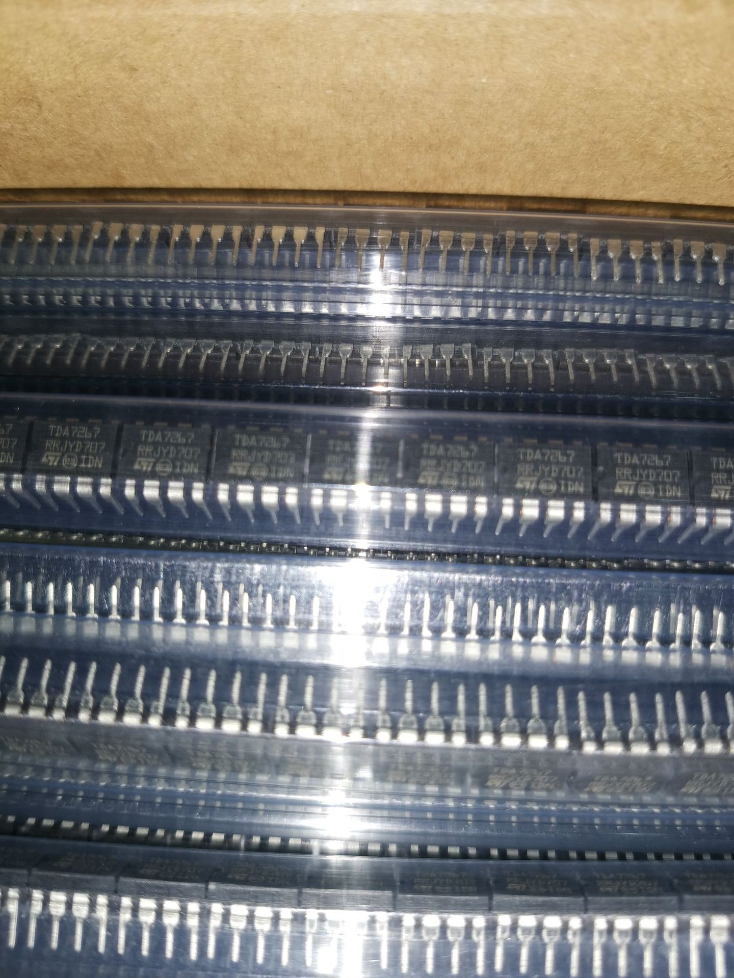 全新热卖TDA7267  DIP8 放大器芯片IC 深圳原装现货.可直拍
