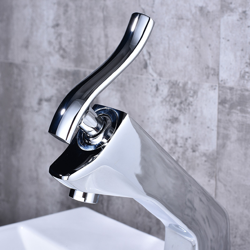 Factory direct sales of European-style matte colored washbasins, hot and cold mixed faucets, thickened all-copper main body bathroom cabinet faucets undefined