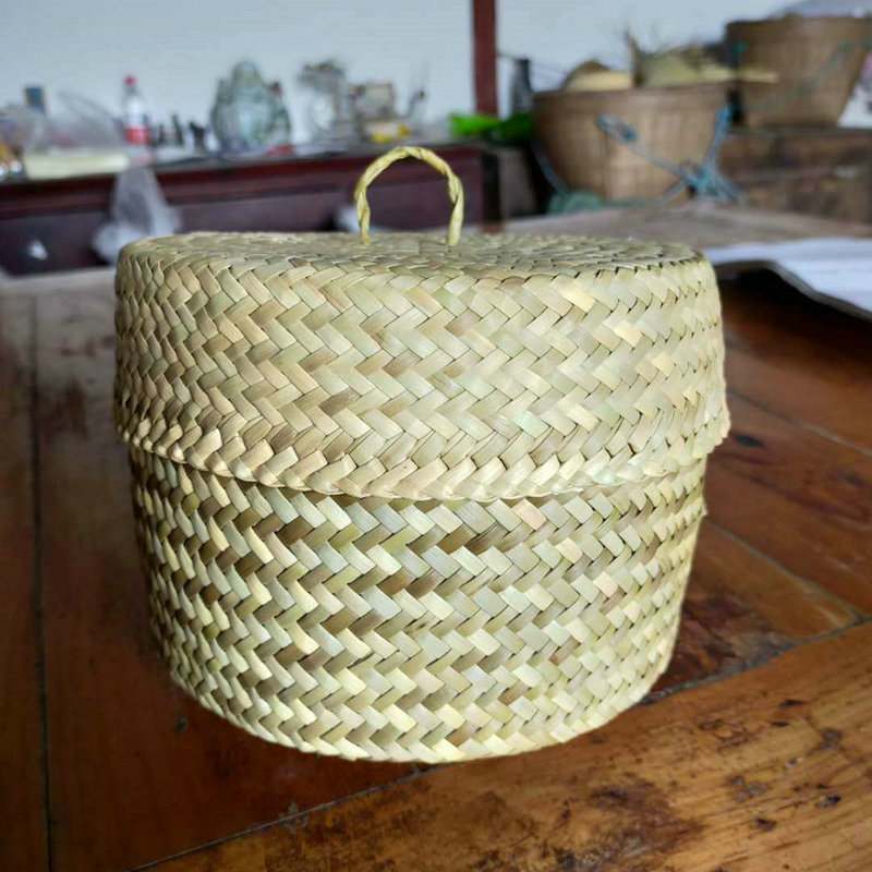 Huangshi manual weave Straw Basket Debris basket portable organization Basket suit machining