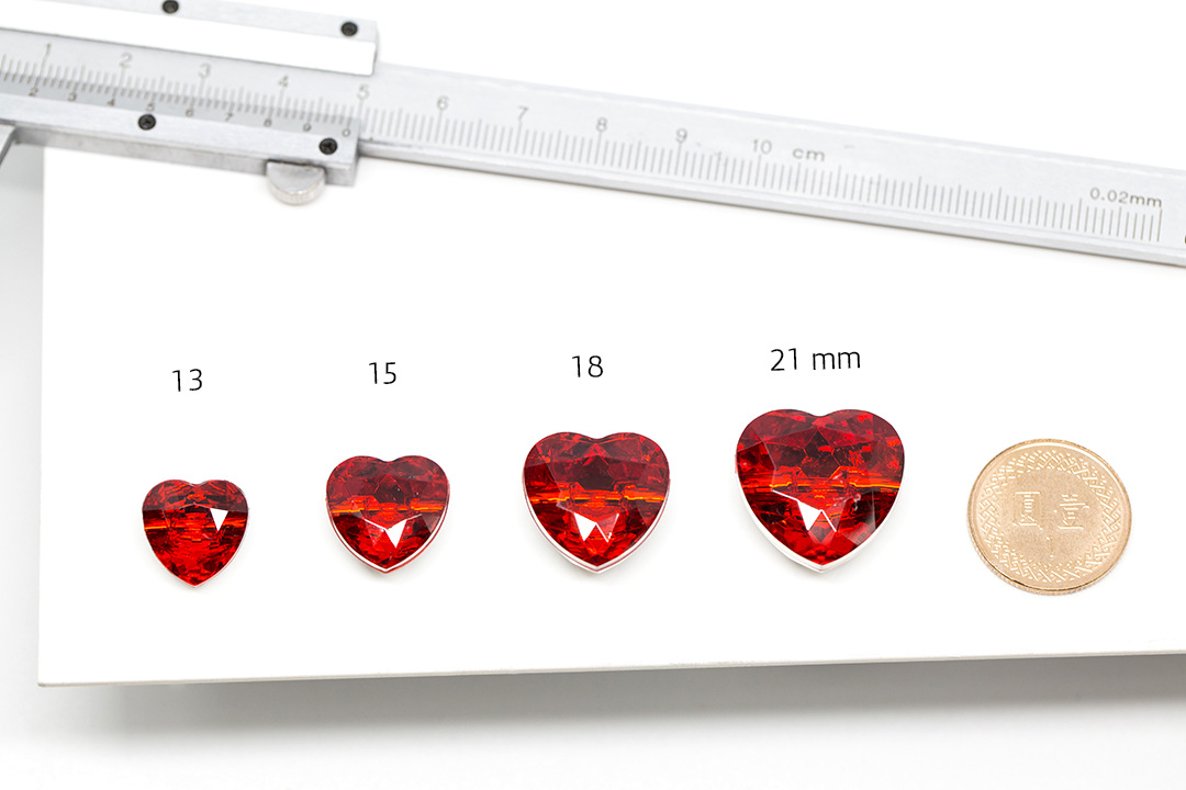 心型台湾亚克力纽扣 手工DIY手缝压克力钮扣 春夏流行配件