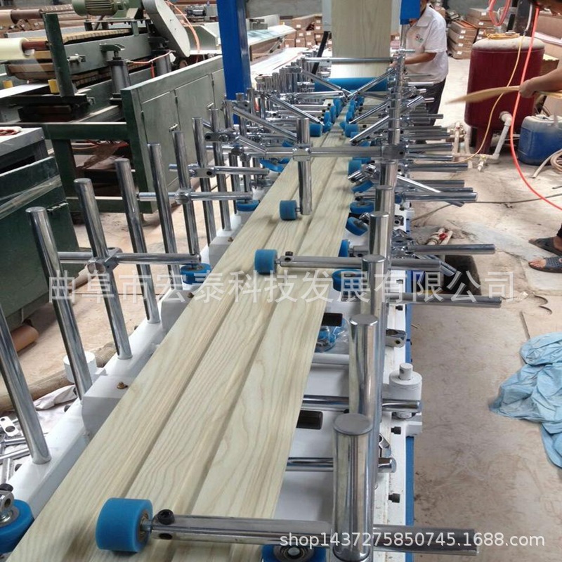 宏泰供货格栅板包覆机 300型pvc包覆机 木塑板护墙板包覆机