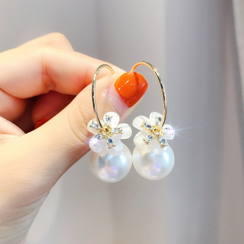 925 Silver Needle Flower Pearl Earrings display picture 3