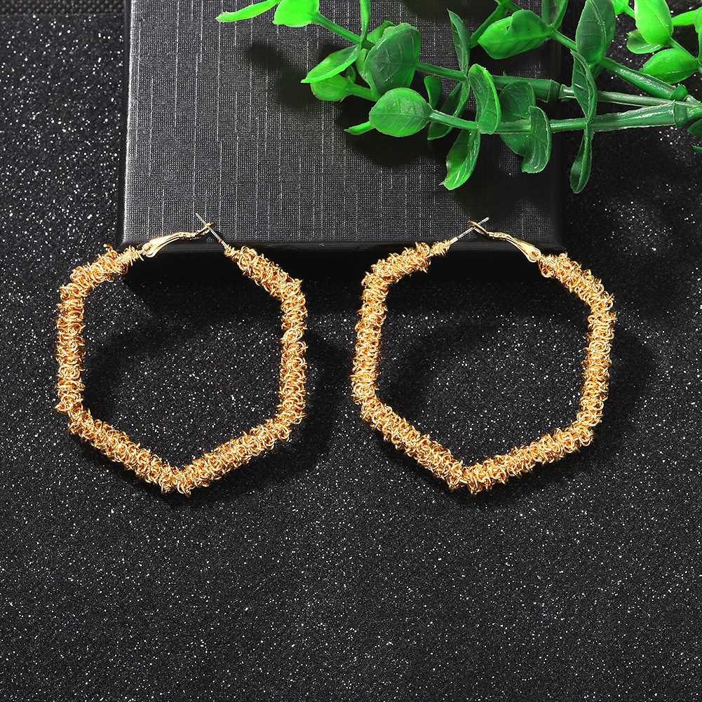 Fashion Temperament Hexagon Metal Geometric Big Ear Ring Exaggerated Simple Hollow Earrings Fashion Wholesale Nihaojewelry display picture 9